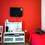 Bed & Breakfast Bed & Chic Trieste