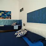Bed & Breakfast Bed & Chic 3*