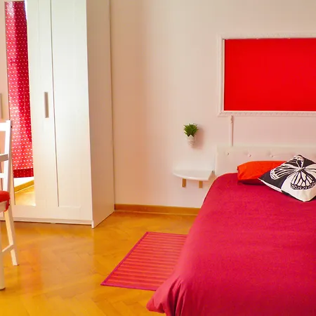 Bed & Chic Oda ve Kahvaltı Trieste