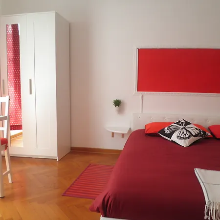 Bed & Chic Oda ve Kahvaltı Trieste