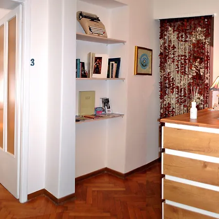 Bed & Chic Oda ve Kahvaltı Trieste